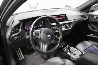 BMW 1-serie 120 picture 3