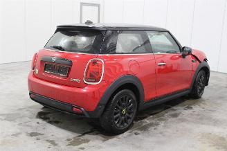 Mini Cooper SE picture 20