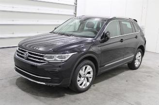 Auto incidentate Volkswagen Tiguan  2023/4