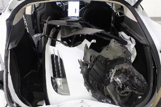 Tesla Model S  picture 18