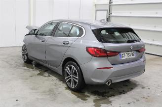 BMW 1-serie 118 picture 4