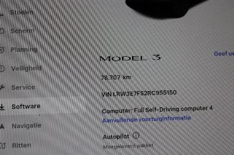 Tesla Model 3  picture 12