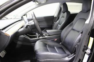 Tesla Model 3  picture 10