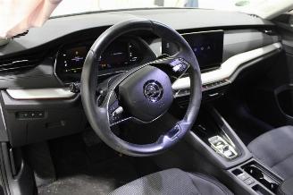 Skoda Octavia  picture 10