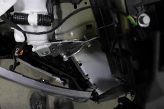 Peugeot 208  picture 17