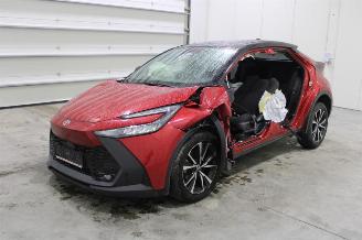 Toyota C-HR  picture 1