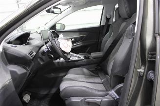 Peugeot 3008  picture 10