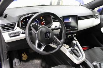 Renault Clio  picture 10