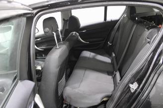 BMW 1-serie 116 picture 9