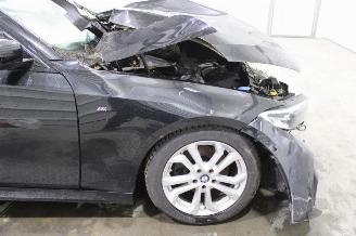 BMW 3-serie 320 picture 6