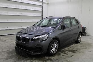 skadebil auto BMW 2-serie 216 2021/10