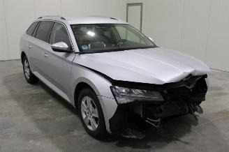 Unfallwagen Skoda Superb  2024/1