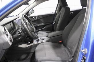 BMW 1-serie 118 picture 11