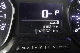 Peugeot Expert  picture 11