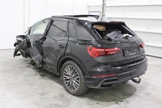 Audi Q3  picture 4