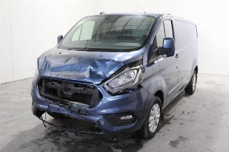 Damaged car Ford Transit  2020/3