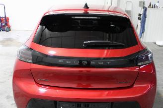 Peugeot 208  picture 10