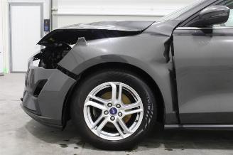 Ford Focus  picture 7