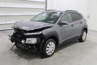 krockskadad bil auto Hyundai Kona  2021/2