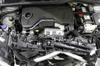 Peugeot 2008  picture 15