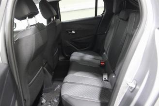 Peugeot 208  picture 10