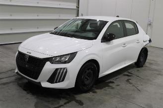 Vaurioauto  passenger cars Peugeot 208  2024/9