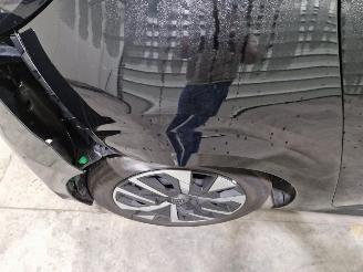 Peugeot 208  picture 23