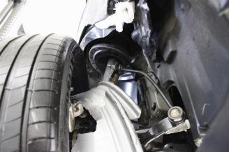 Peugeot e-208  picture 17