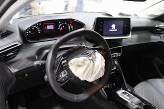 Peugeot e-208  picture 10