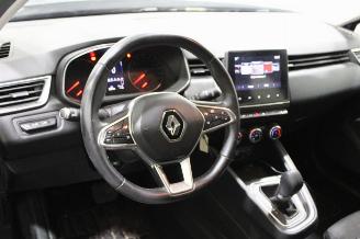 Renault Clio  picture 10
