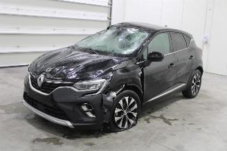 Vrakbiler auto Renault Captur  2024/3