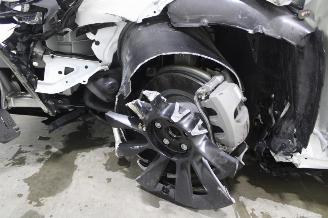 Tesla Model Y  picture 6