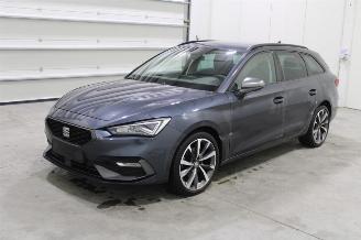 Schadeauto Seat Leon  2022/4