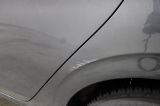 Peugeot 208  picture 23