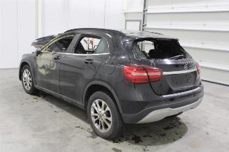 Mercedes GLA 180 picture 5