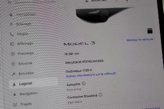 Tesla Model 3  picture 14