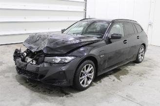 skadebil auto BMW 3-serie 320 2023/5