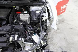 Peugeot 308  picture 24