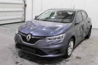 skadebil auto Renault Mégane Megane 2022/1