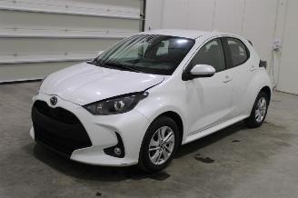 Vaurioauto  passenger cars Mazda 2  2022/2