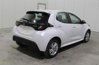 Mazda 2  picture 4