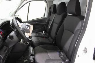 Renault Trafic  picture 12