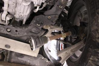 Ford Kuga  picture 17