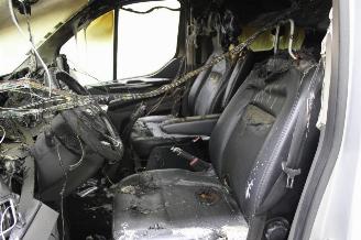 Ford Transit  picture 11