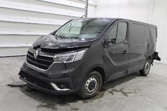 Uttjänta bilar auto Renault Trafic  2022/3