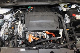 Peugeot e-208  picture 15