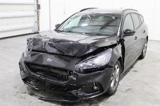 Damaged car Ford Focus  2021/1