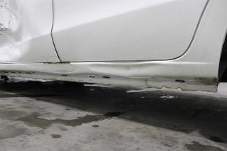 Mitsubishi Space-star Space Star picture 7