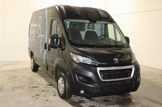 Peugeot Boxer  picture 2