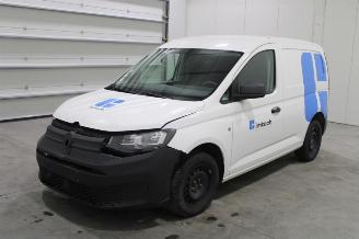 Damaged car Volkswagen Caddy  2023/3
